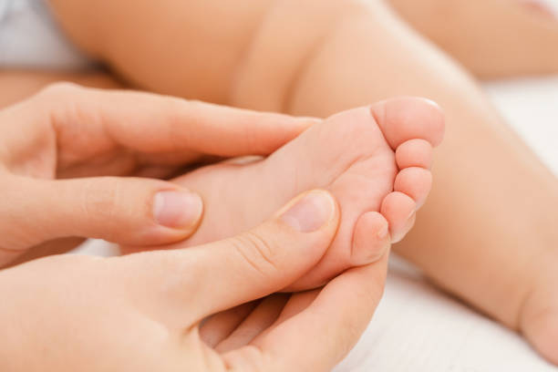 Réflexologie bébé - Naturel pour Aider Bébé à Bien Dormir - meilleur reflexologue Montpellier | Saint-Jean-de-Védas réflexologie palmaire réflexologie plantaire Stephanie Brisset.